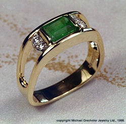 Emerald && Diamond Rings