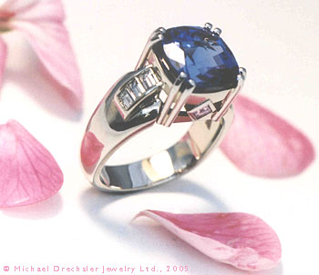 Tanzanite && Diamond Ring