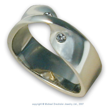 Gold Mobius Strip Wedding Band