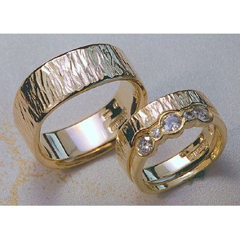 Custom Design Engagement && Wedding Rings